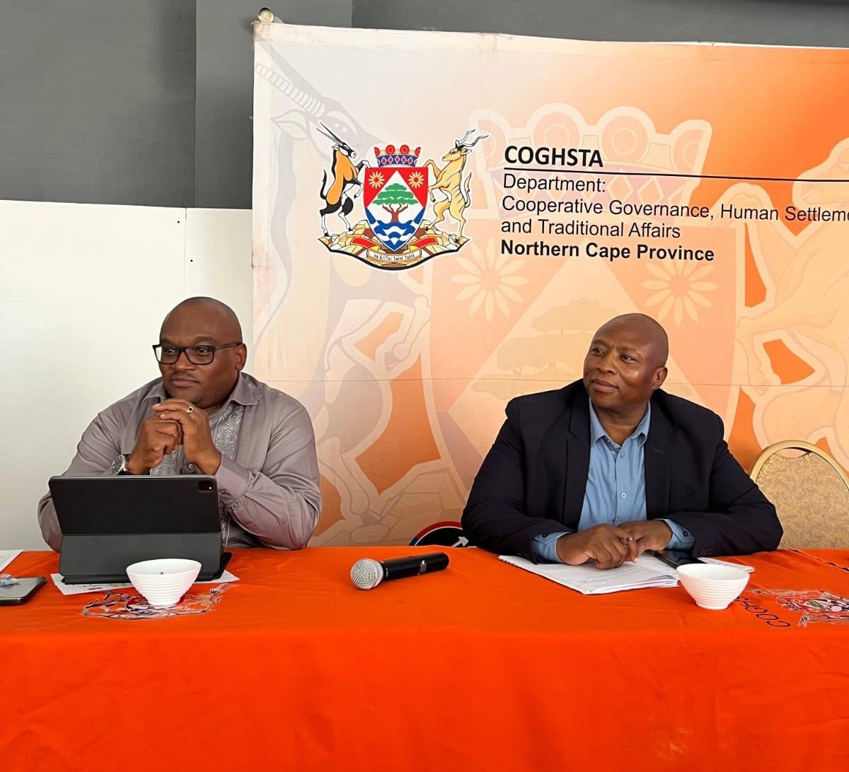 MEC BENTLEY VASS HOSTS A SUCCESSFUL SPECIAL MUNIMEC MEETING IN SPRINGBOK (NAMAKWA DISTRICT) TO DISCUSS CRITICAL ISSUES AFFECTING LOCAL GOVERNMENT